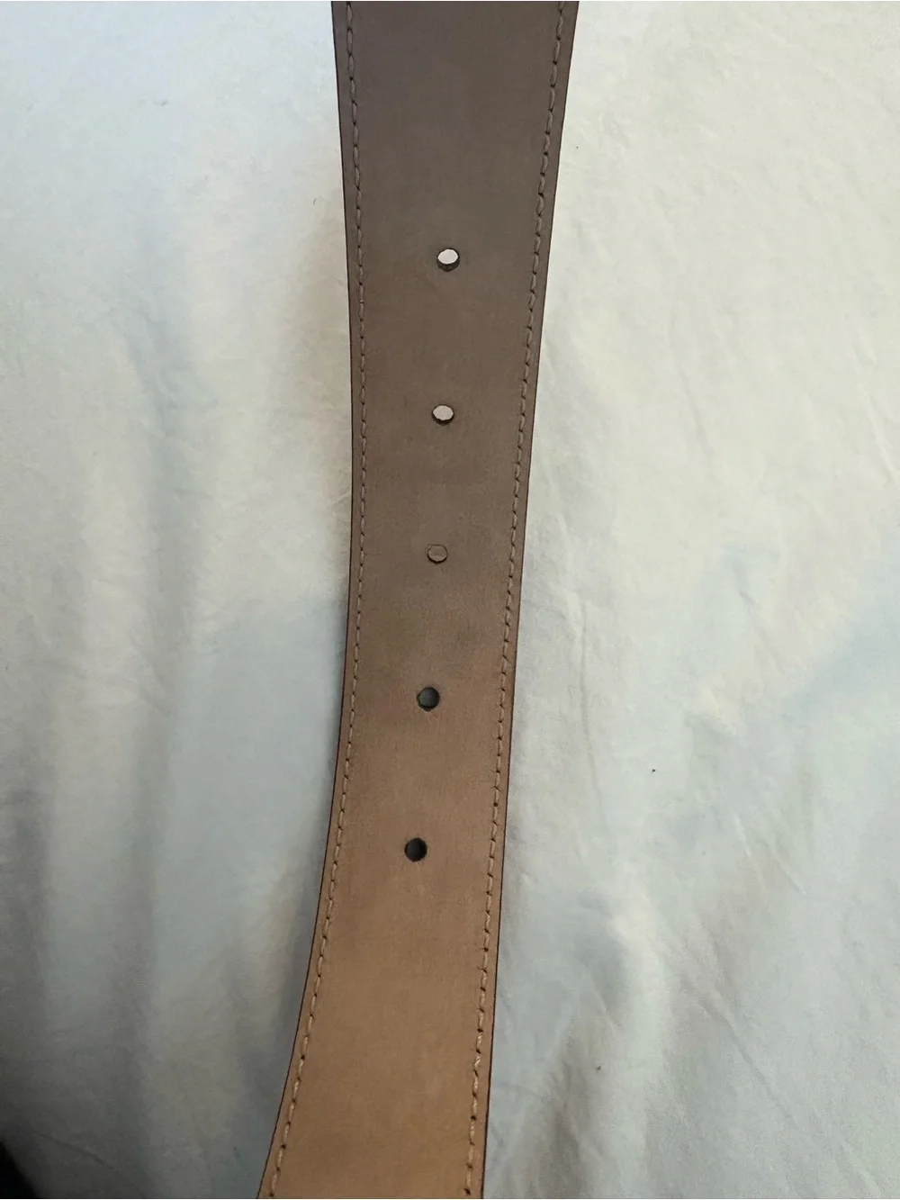 Gucci Dark Brown Leather Men’s Belt with Silver Buckle and Tan Interior